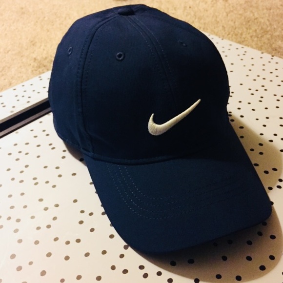 Nike Accessories - Unisex Nike Golf DRI-FIT Hat